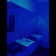 Surf Curse Freaks Bathroom Effect Music