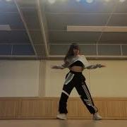 Hiphop Mirror Dance