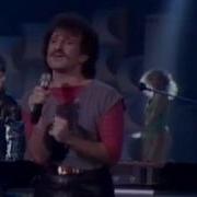 Matthew Wilder Break My Stride Music Video