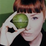 Casual Match Suzanne Vega