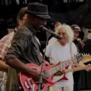 Eric Clapton Guitar Fetival Crossroads 2010 One More Last Chane James Burton