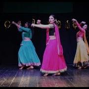 Mere Rashke Qamar Dance