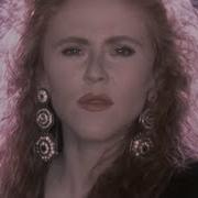 T Pau