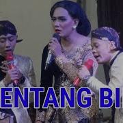 Dangelan Koplak Selendang Biru