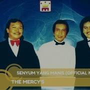 Senyuman Yang Manis R Az I