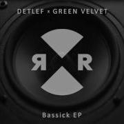 Alright Detlef Green Velvet