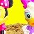 Minnie Mouse And Daisy Beach Adventure Magic Gumball Surprises